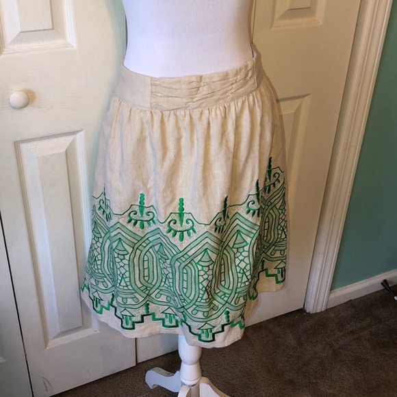 Woman’s Madison Skirt XL - Picture 2 of 13